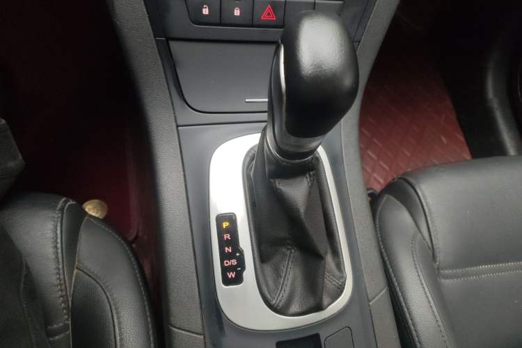 Used MG GS 2015 2.0TGI TST Luxury Edition
