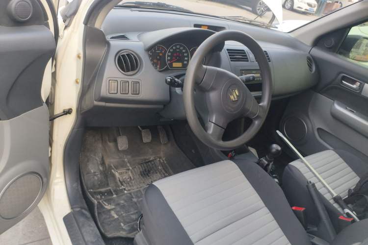 Used Suzuki Swift 2013 1.3L Manual Value Edition
