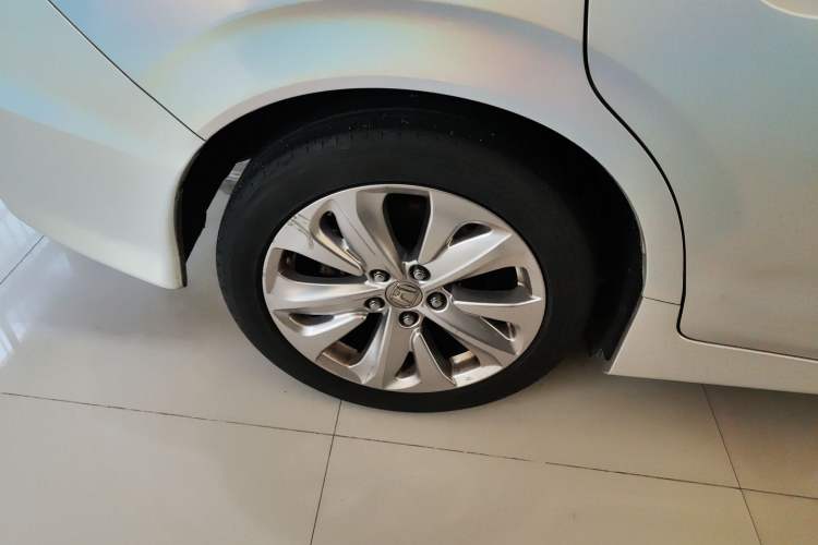 Used Honda Jade 2017 1.8L automatic Comfort version 5 seats