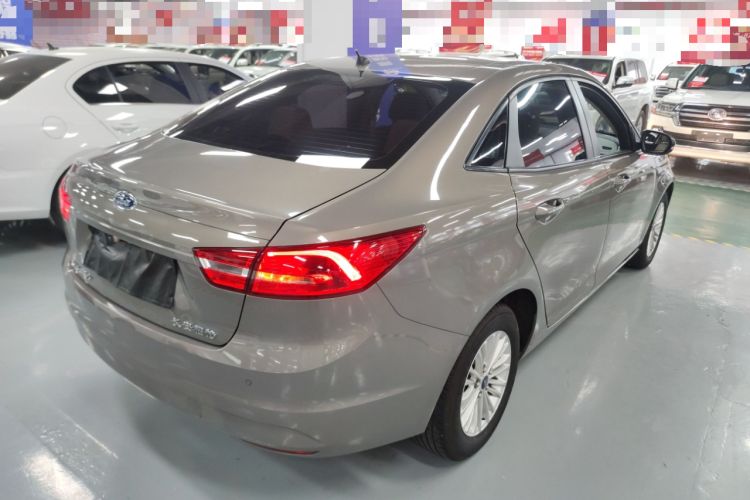 Used Ford Escort 2015 1.5L Manual Comfort Model Rear Right 45 Deg