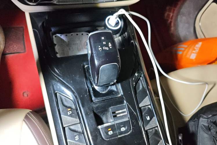 Used Bestune T77 2019 230 TID Automatic Prestige Version China VI Emission Standard
