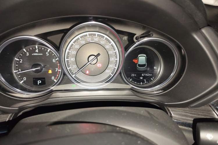 Used Mazda CX-5 2017 2.5L Automatic 4x4 Flagship Version China V Standard Odometer Close Up