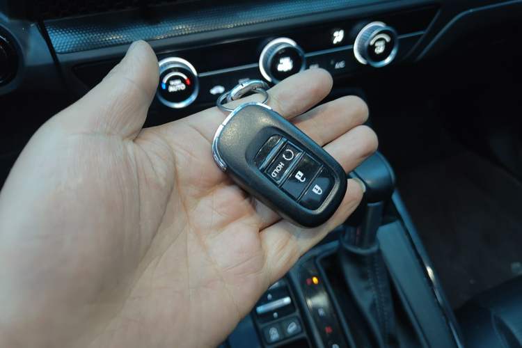 Used Honda CR-V 2024 240TURBO Two-Wheel-Drive FENGSHANG Edition 5 Seats Vehicle Key