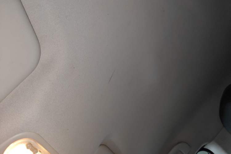 Used Venucia T70 2018 2.0L CVT Smart Edition