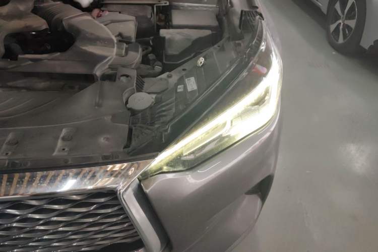 Used Infiniti QX50 2020 2.0T All-Wheel-Drive Elite Version Left Front Headlight