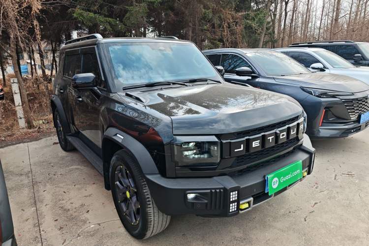 Used JETOUR Traveler 2023 2.0T All-Wheel-Drive CrossPRO
