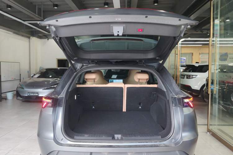 Used ARCFOX Alpha T5 2025 520 PRO
