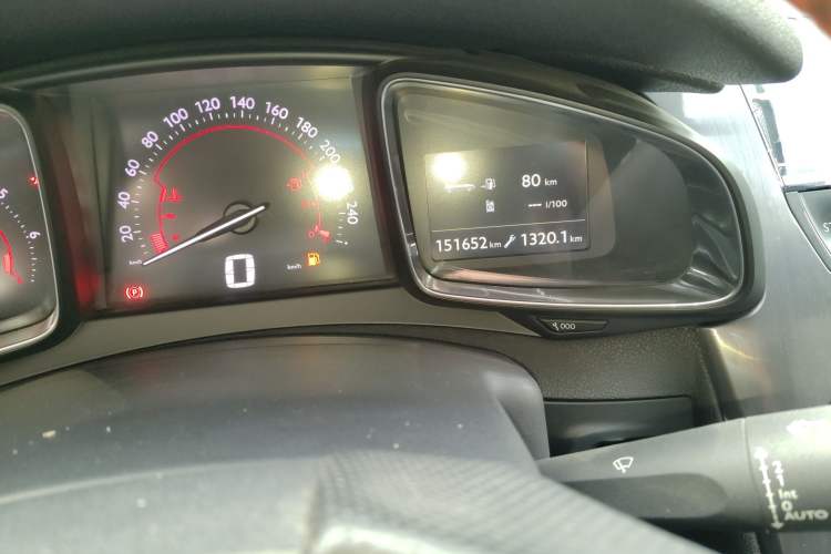 Used DS 5 2014 1.6T Luxury Edition THP200
