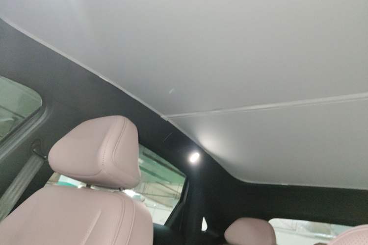 Used XPeng MONA M03 2025 515 Long-Range Plus Headliner