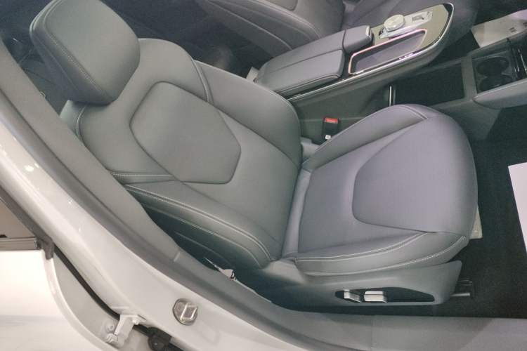 Used ARCFOX Alpha S 2023 525E Forest Edition 175kW
