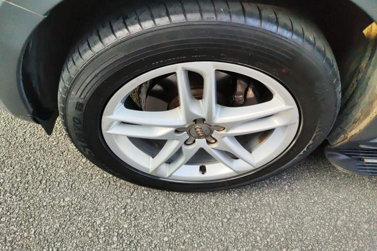 Used Audi Q5 2017 Plus 40 TFSI Technology Model