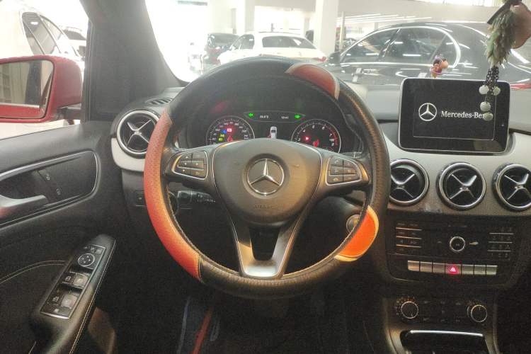 Used Mercedes-Benz B-Class 2015 B 200 Sport Edition