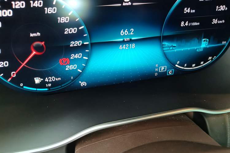 Used Mercedes-Benz GLC 2021 GLC 300 L 4MATIC Dynamic Model
