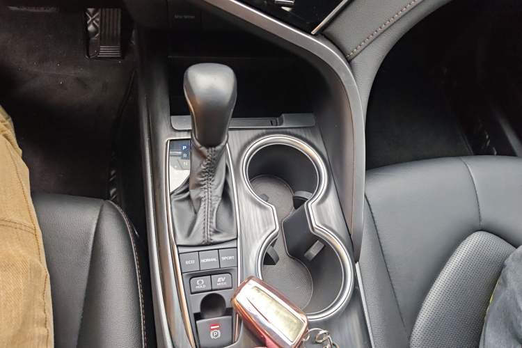 Used Toyota Camry 2021 Dual-Motor 2.5 HGVP Leading Edition