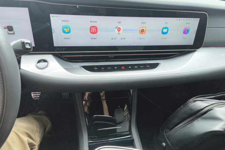 Used ARCFOX Alpha S 2021 708S+ 160kW Audio And AC Panel