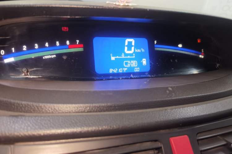 Used FORTHING Joyear SUV 2012 1.6L Luxury Model
