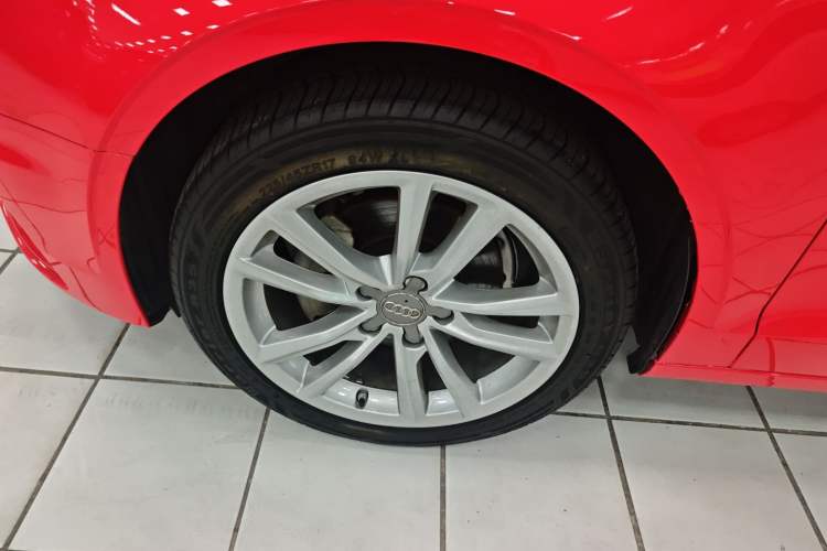 Used Audi A3 2015 Limousine 35 TFSI Millionth Anniversary Comfort Model
