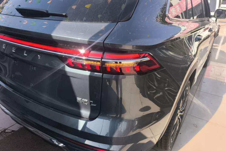 Used Geely Auto Monjaro L 2025 Dongfang Yao 2.0TD Automatic Lanxing Edition Right Rear Taillight