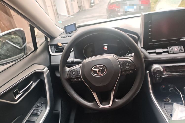 Used Toyota RAV4 2020 2.0L CVT Two-Wheel Drive Fashion Edition