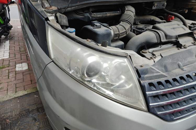 Used JAC Group Refine M5 2013 2.0T Gasoline Automatic Business Edition
