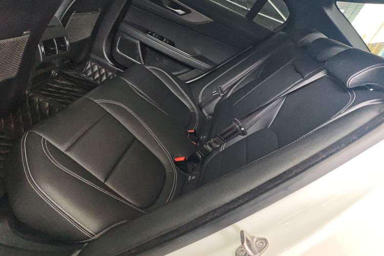 Used Jaguar XEL 2020 2.0T 200PS R-DYNAMIC Youth Sports Edition