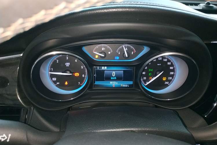 Used Buick Envision 2016 20T Two-Wheel-Drive Elite Model
