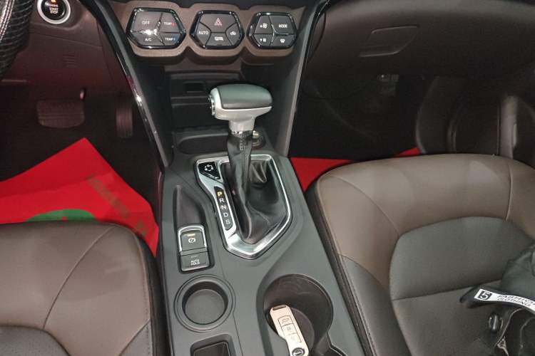 Used GAC Trumpchi GS4 2017 235T Automatic Two-Wheel Drive Luxury Smart Connectivity Version
