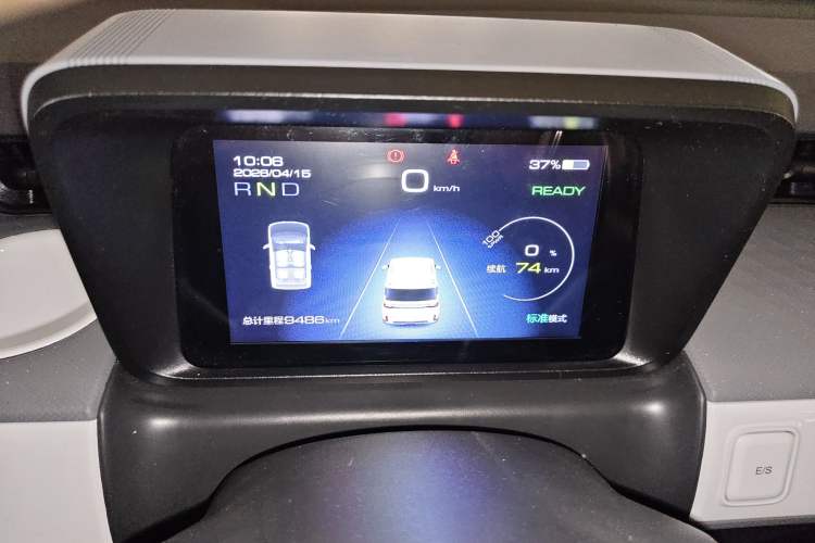 Used Wuling Hongguang MINIEV 2022 GAMEBOY 200km Gaming Edition with Lithium Iron Phosphate
