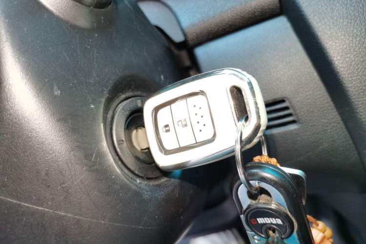 Used Honda Fit 2018 1.5L CVT Comfort Sunroof Version Vehicle Key