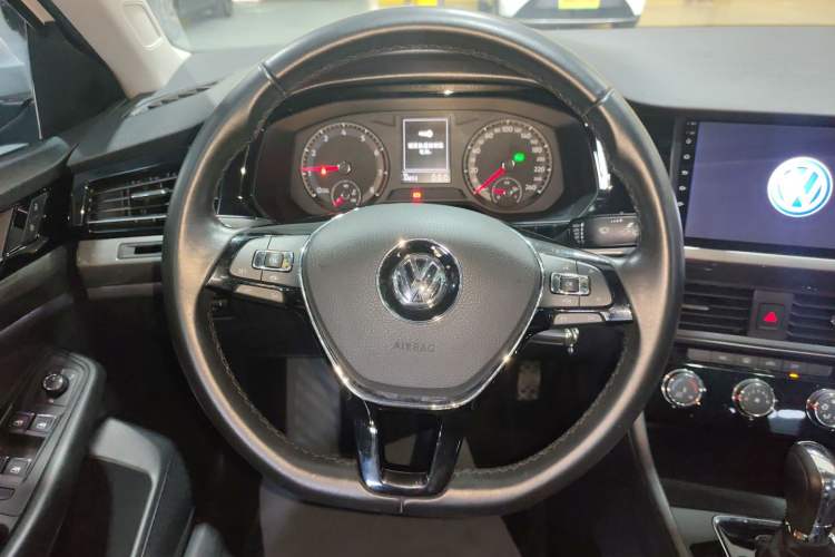 Used Volkswagen Bora 2019 Revised Version 1.5L Automatic Comfort Edition China VI Standard
