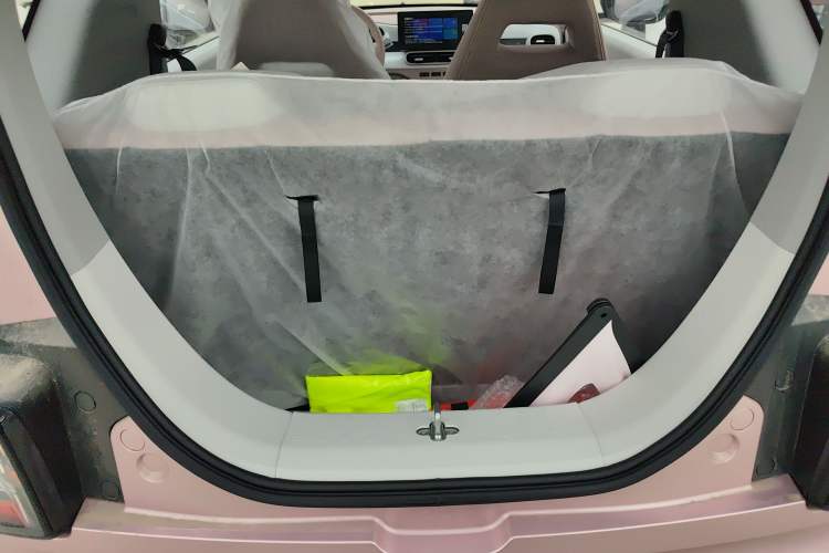 Used Geely Galaxy Panda 2025 210 km – Yuanqi Bear
