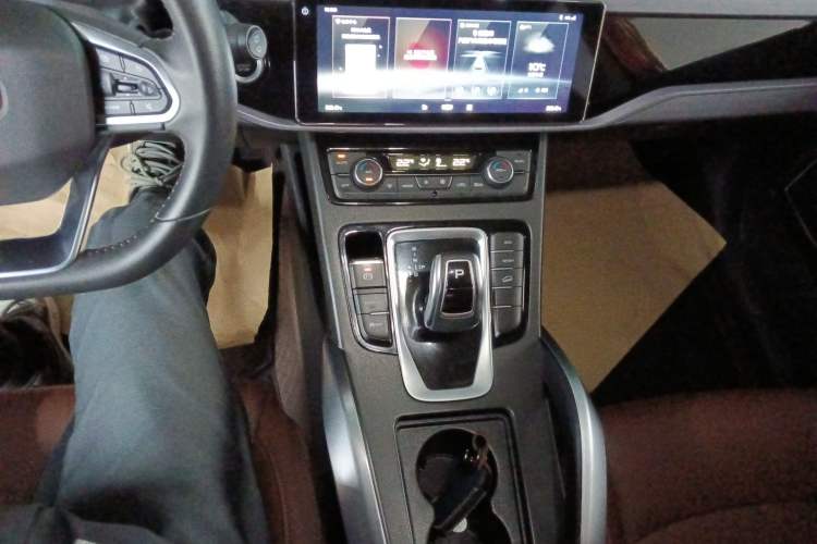 Used Geely Auto Emgrand X7 Sport 2021 1.8TD DCT Two-Wheel Drive Asian Games Edition
