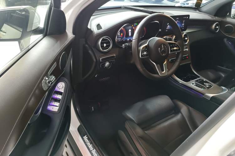 Used Mercedes-Benz GLC 2020 Facelift GLC 300 L 4MATIC Dynamic Edition Driver Seat