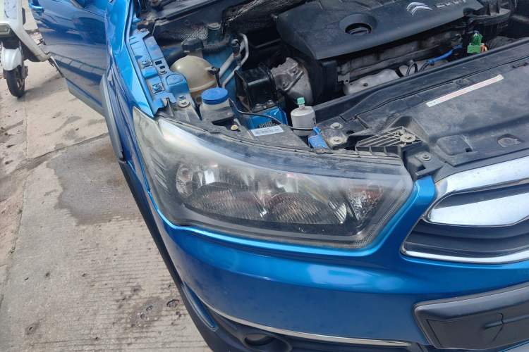 Used Citroen C-Quatre 2013 Facelifted CROSS 1.6L Automatic Right Front Headlight