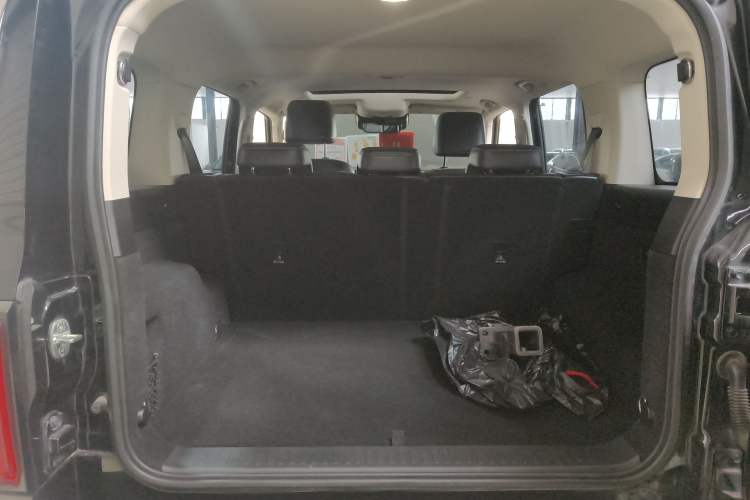 Used Tank 300 2023 City Edition 2.0T—Stylish as Ever
