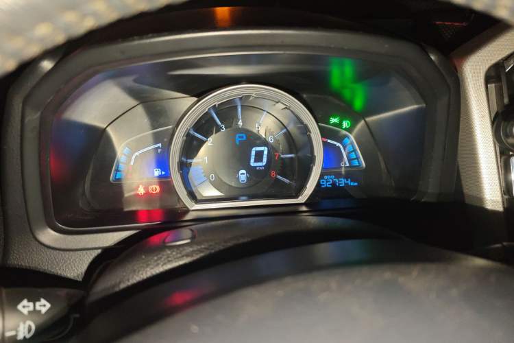 Used Luxgen U6 SUV 2014 2.0T ZhiZun Model