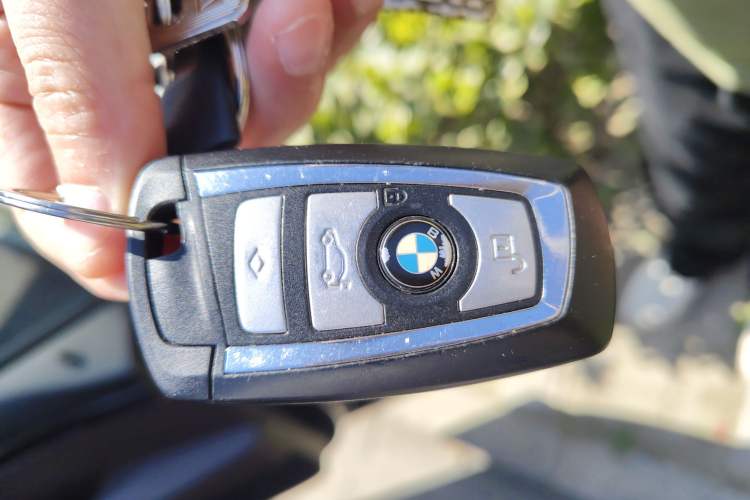 Used BMW 5 Series GT 2014 528i Luxury Edition
