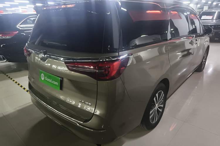 Used Buick GL8 2021 ES Land Cruiser 653T Luxury Edition Rear Right 45 Deg