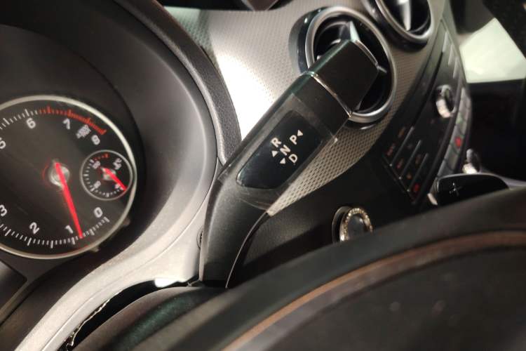 Used Mercedes-Benz B-Class 2015 B 200 Sport Edition
