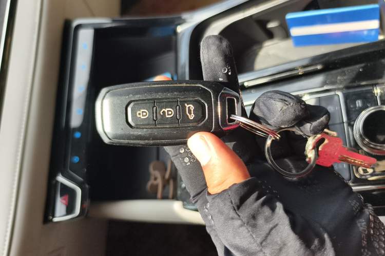 Used Ford Equator Sport 2022 EcoBoost 170 Premier PLUS Trim Vehicle Key