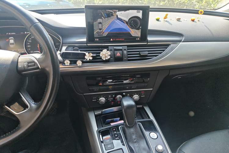 Used Audi A6L 2018 30th Anniversary Edition 35 TFSI Fashion Model