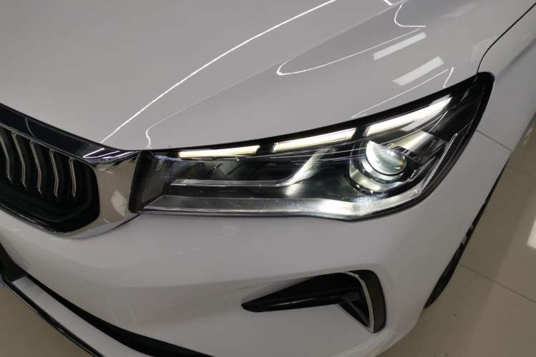 Used Geely Auto Emgrand 2022 4th Generation 1.5L CVT Elite Model Left Front Headlight