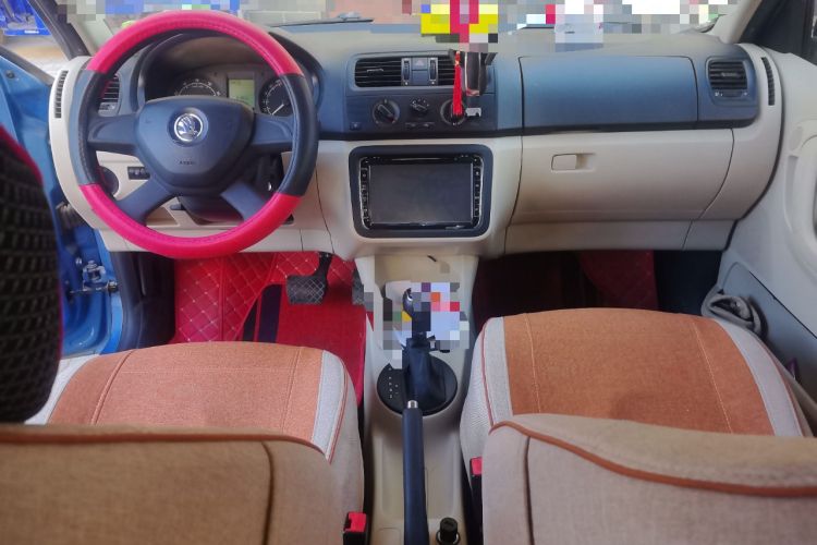 Used Skoda Fabia 2014 1.4L Automatic Crystal Edition