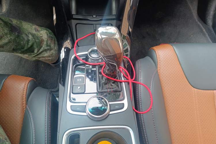 Used BYD Qin New Energy 2015 1.5T Dual-Crown Flagship Plus Edition
