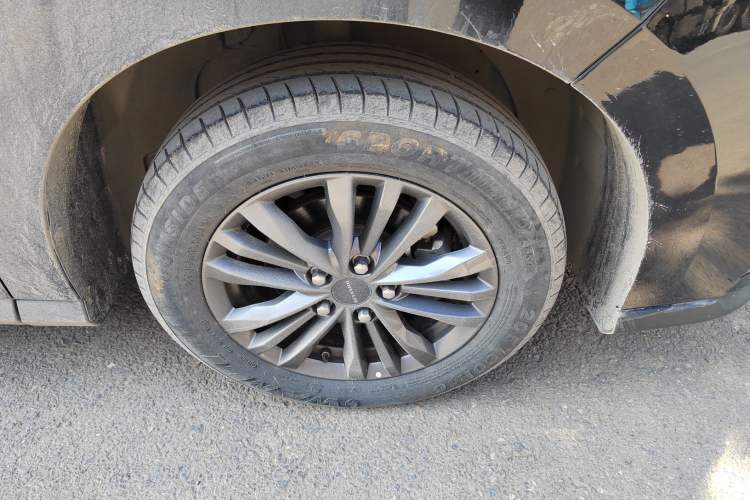 Used SAIC MAXUS G50 2022 1.5T Automatic Comfort Touring B