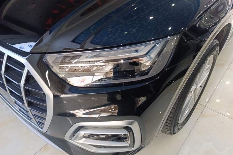 Used Audi Q5L 2022 40T Fashionable and Elegant Model
