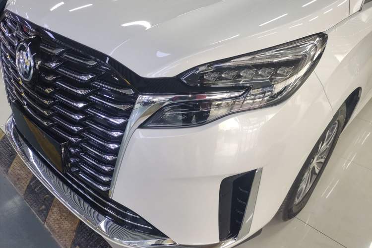 Used Buick GL8 2023 ES Lu Zun Comfort Model