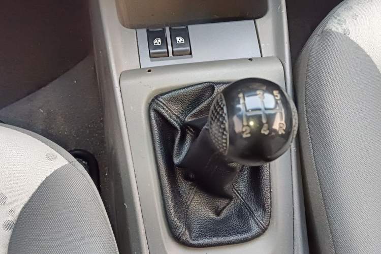 Used Chevrolet Sail 2010 Sedan 1.4L Manual Ideal Edition
