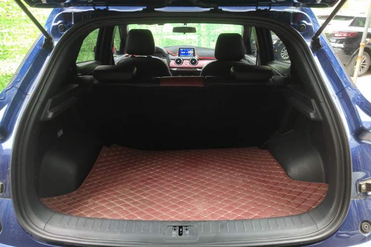 Used Dongfeng Fengon 500 2021 1.5L CVT Enjoyment Model Trunk