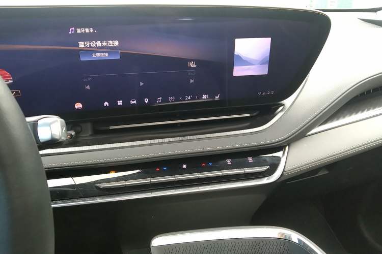 Used Buick E5 2025 Model 620KM Prestige Edition Audio And AC Panel